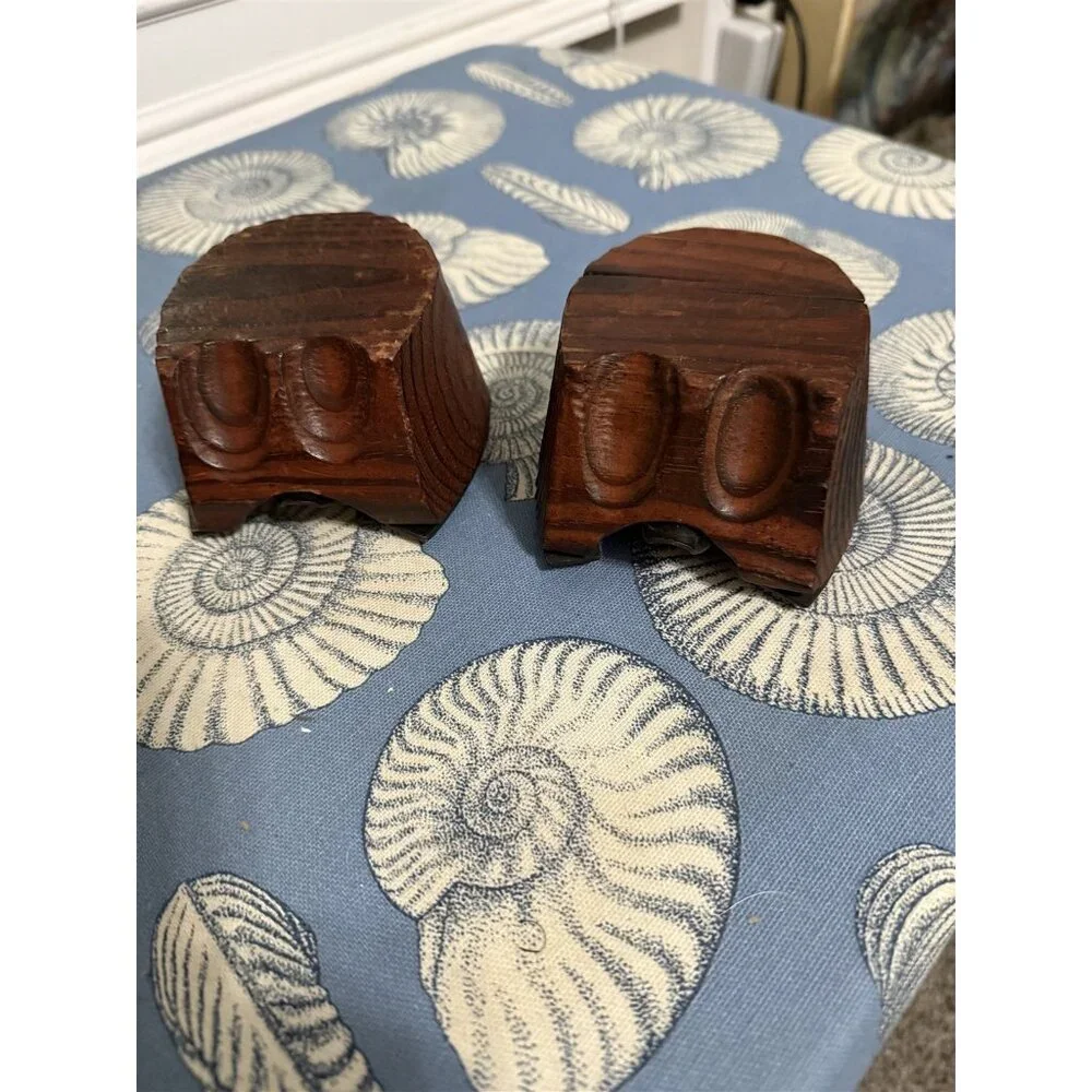 Vintage Wood Horsehoe Ashtray Set Of 2 Western Americana Cowboy